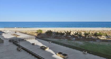 Sea Colony 408 Dover House by Long & Foster