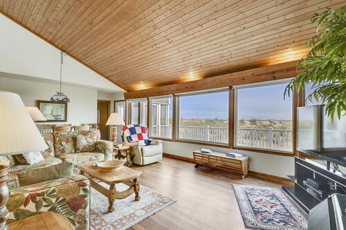 Sheehan 37139 Ocean Park Lane by Long & Foster