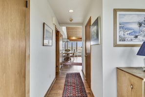 Casa, 3 quartos | 3 quartos, individualmente decorados, individualmente mobiliados