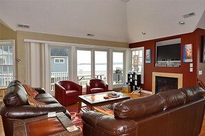 House, Multiple Beds | Living room - Sunset Station 39895 Assawomen St by Long & Foster (Bethany Beach)