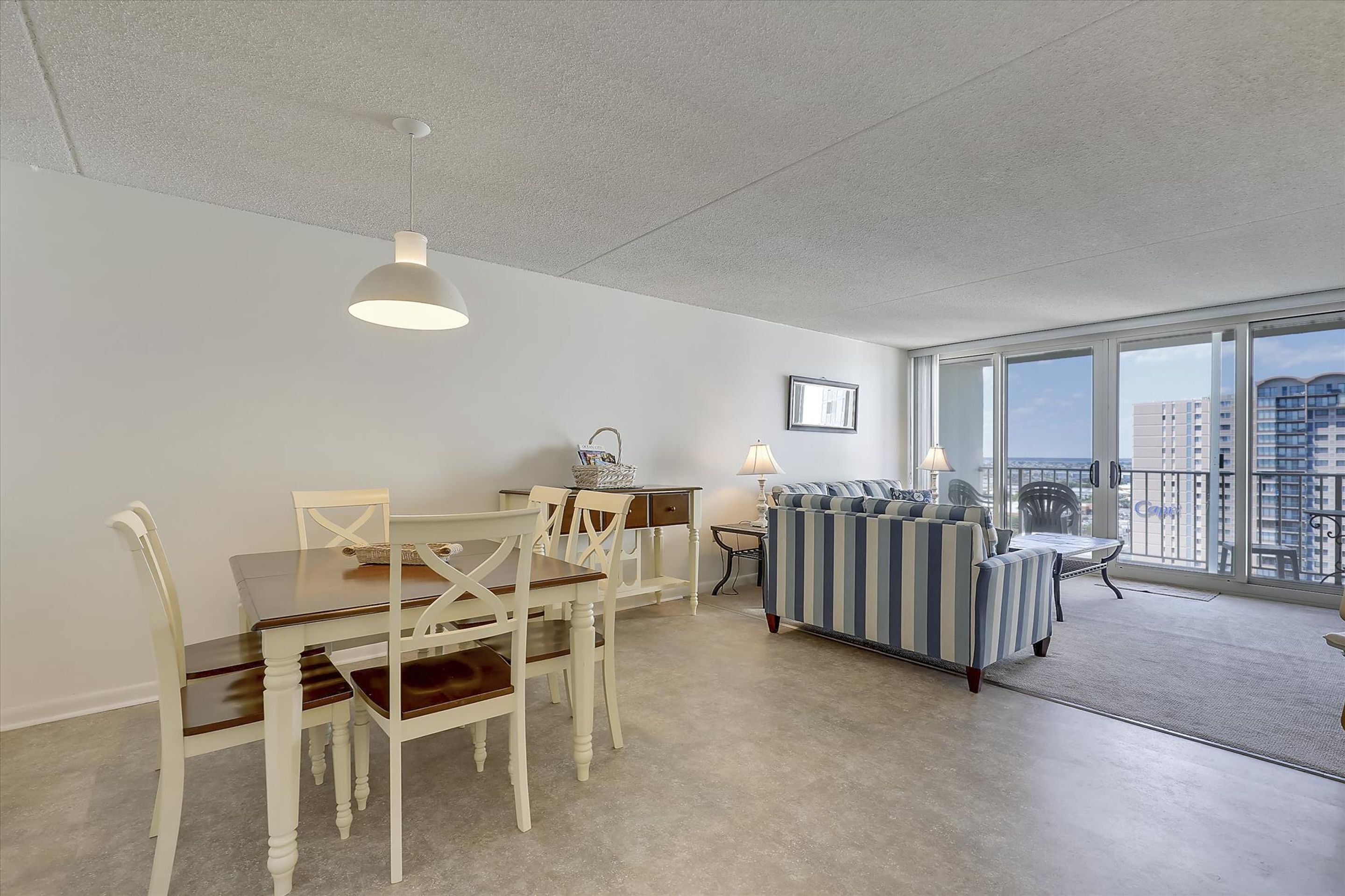 غرفة المعيشة