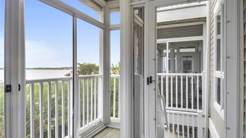 Townhome, 5 Bedrooms | Balcony