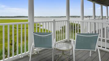 Townhome, 5 Bedrooms | Balcony