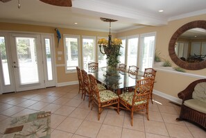 Rumah, 6 kamar tidur | Tempat makan