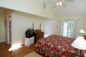 House, 4 Bedrooms | 4 bedrooms, individually decorated, individually furnished, bed sheets - The Cottage 4 S.seventh St. SB by Long & Foster (Bethany Beach)