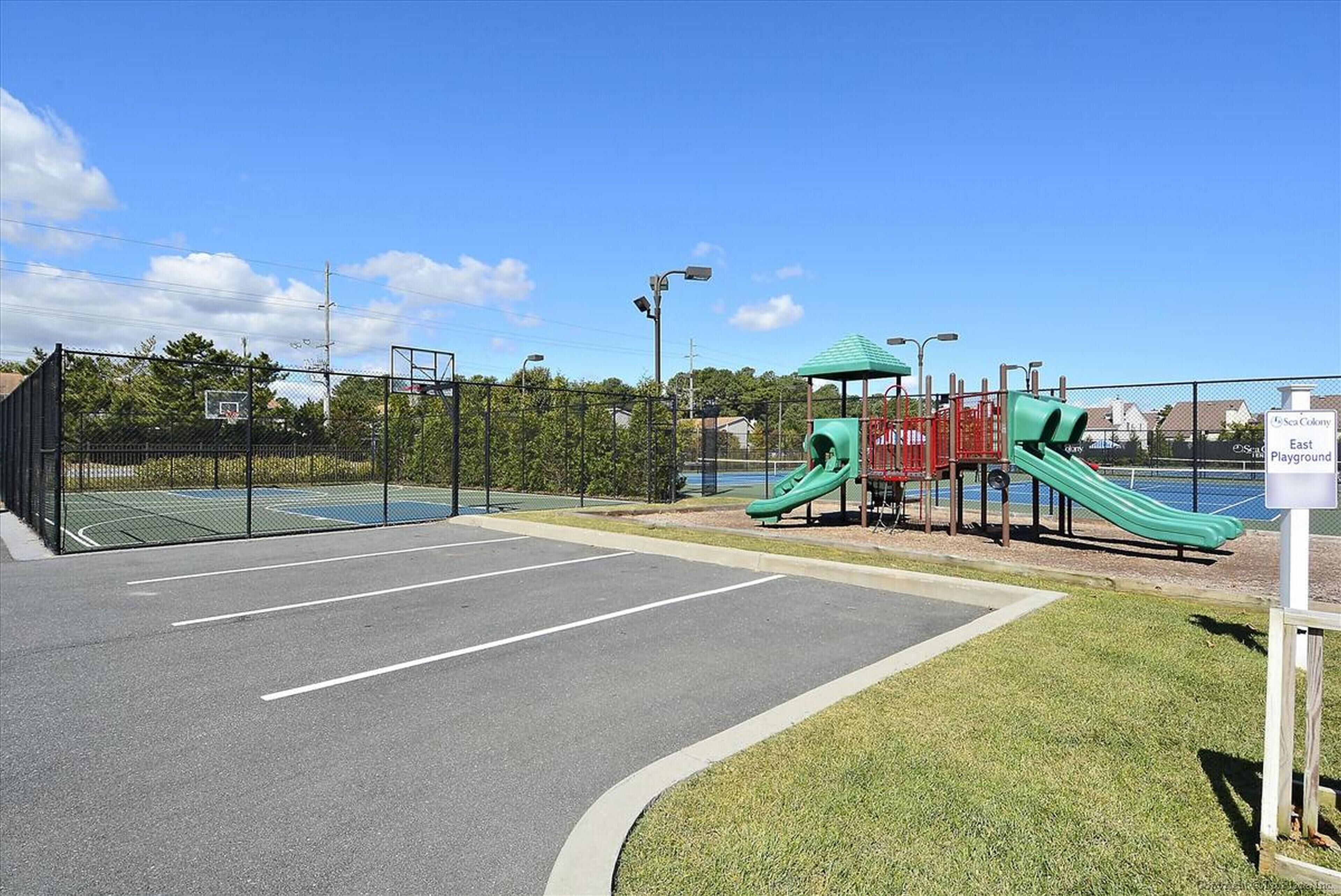 Sports court - Sea Colony W 11008 Evergreen by Long & Foster (Bethany Beach)