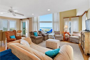 House, Multiple Beds | Living room