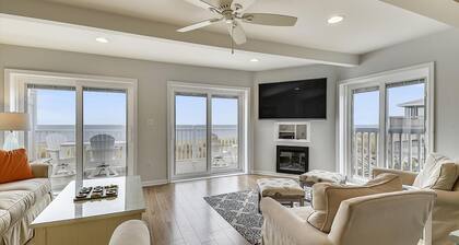 The Shoals Unit #3 by Long & Foster