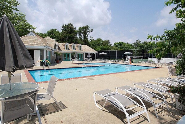 House, 5 Bedrooms | Pool | Outdoor pool