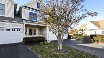 House, 4 Bedrooms | Exterior