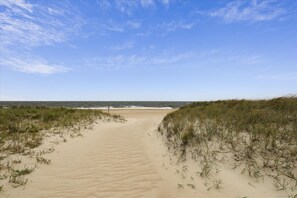 Beach - Indian Harbor Villas 25 by Long & Foster (Bethany Beach)