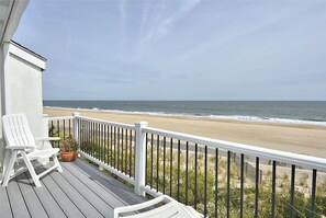 Townhome, 3 Bedrooms | Balcony