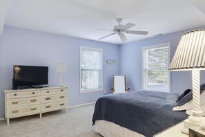 Condo, 3 Bedrooms