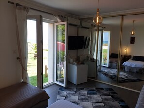 1 chambre, fer et planche à repasser, Wi-Fi, draps fournis