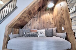 3 soverom, strykejern/-brett, reiseseng for barn og wi-fi (inkludert)