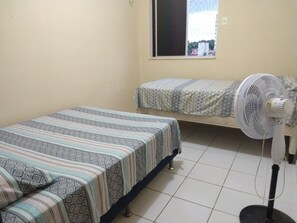 2 bedrooms, iron/ironing board, WiFi, bed sheets