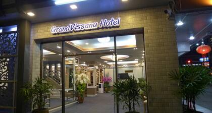 Grand Visanu Hotel