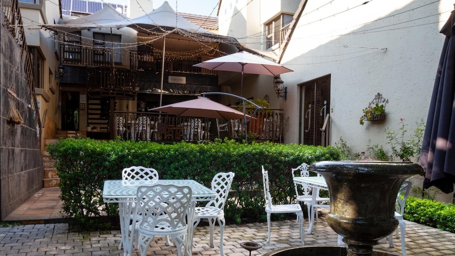 InnJoy Boutique Hotel