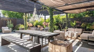 Restauration en plein air