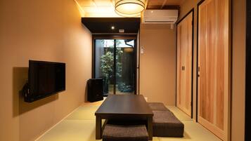 Casa (Private Vacation Home, North side) | Sala de estar | Televisión LCD