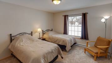 2 sovrum, vÀrdeförvaringsskÄp pÄ rummet, gratis wi-fi och sÀngklÀder