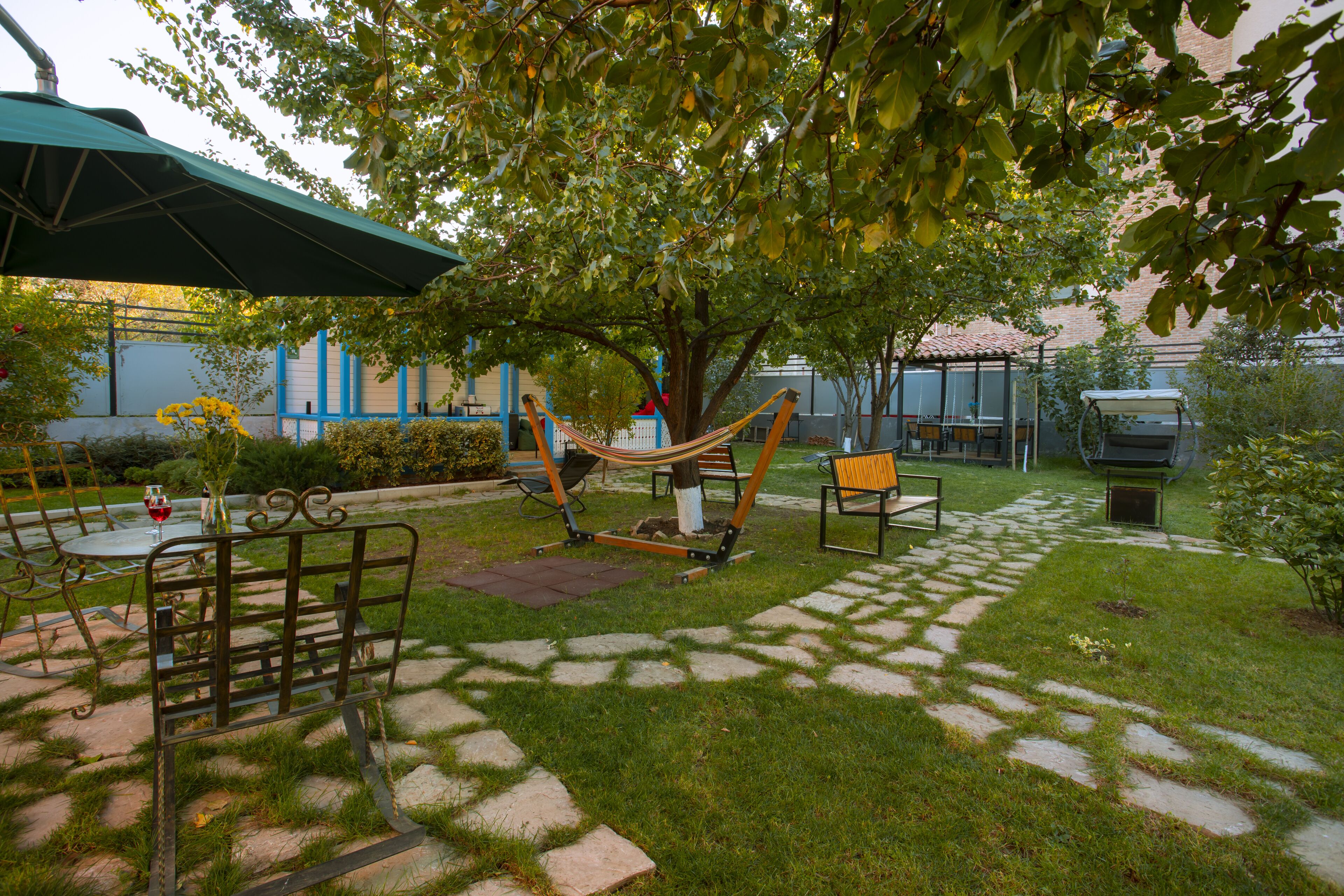 Photo - Apart Hotel West