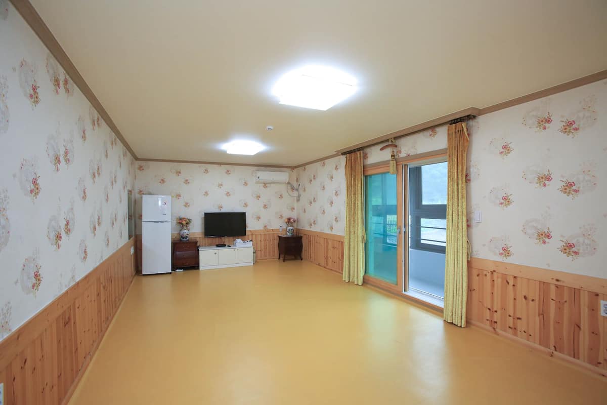1 bedroom, free WiFi