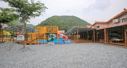 Daedunsan Four Seasons Pension
