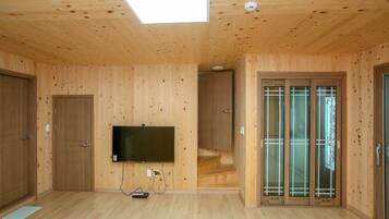 Alloggio su due livelli (701~705) | Wi-Fi gratuito