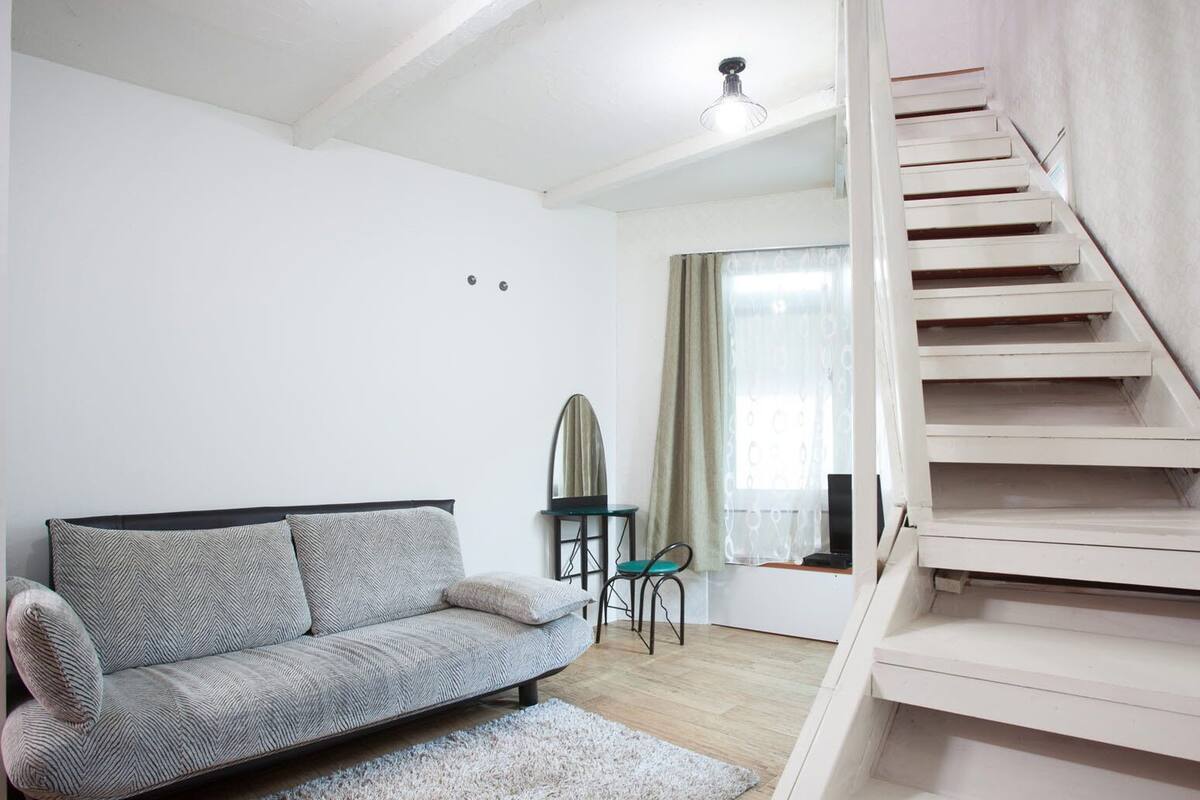 Toetasjesleilighet, 2 soverom (Atti) | Oppholdsområde | Flatskjerm-TV