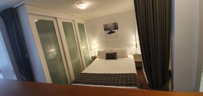 Interior - Horizons 208 (Jindabyne)