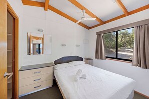 高级小屋 (Superior Cabin 6pax) | 床单