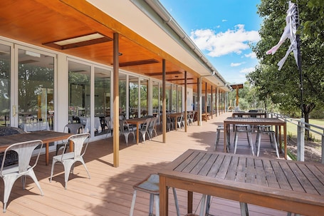 Meeting facility. Reflections Copeton Waters - Holiday Park