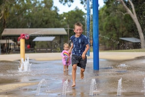 Water park - Reflections Copeton Waters - Holiday Park (Copeton)