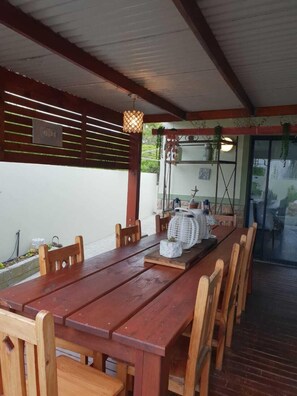 Outdoor dining