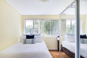 2 bedrooms, iron/ironing board, WiFi, bed sheets