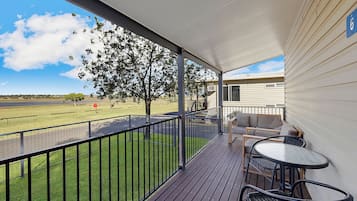 Standard Cabin - Sleeps 4 | Terrace/patio