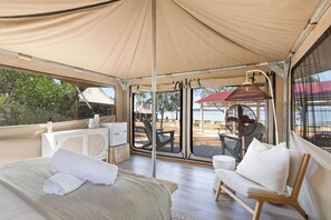 Deluxe-Zelt | 1 Schlafzimmer, Verdunkelungsvorhänge, Bettwäsche