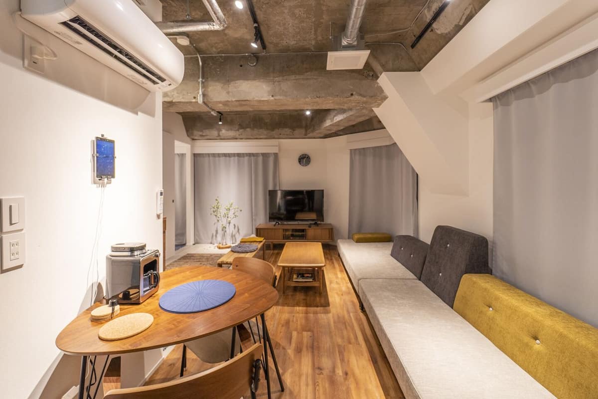 Nhà (Private Vacation Home) | 5 phòng ngủ, trang trí khác biệt