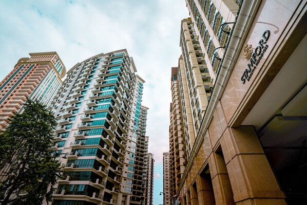 Exterior - Indigo McKinley Hill Stamford Residences (Taguig)