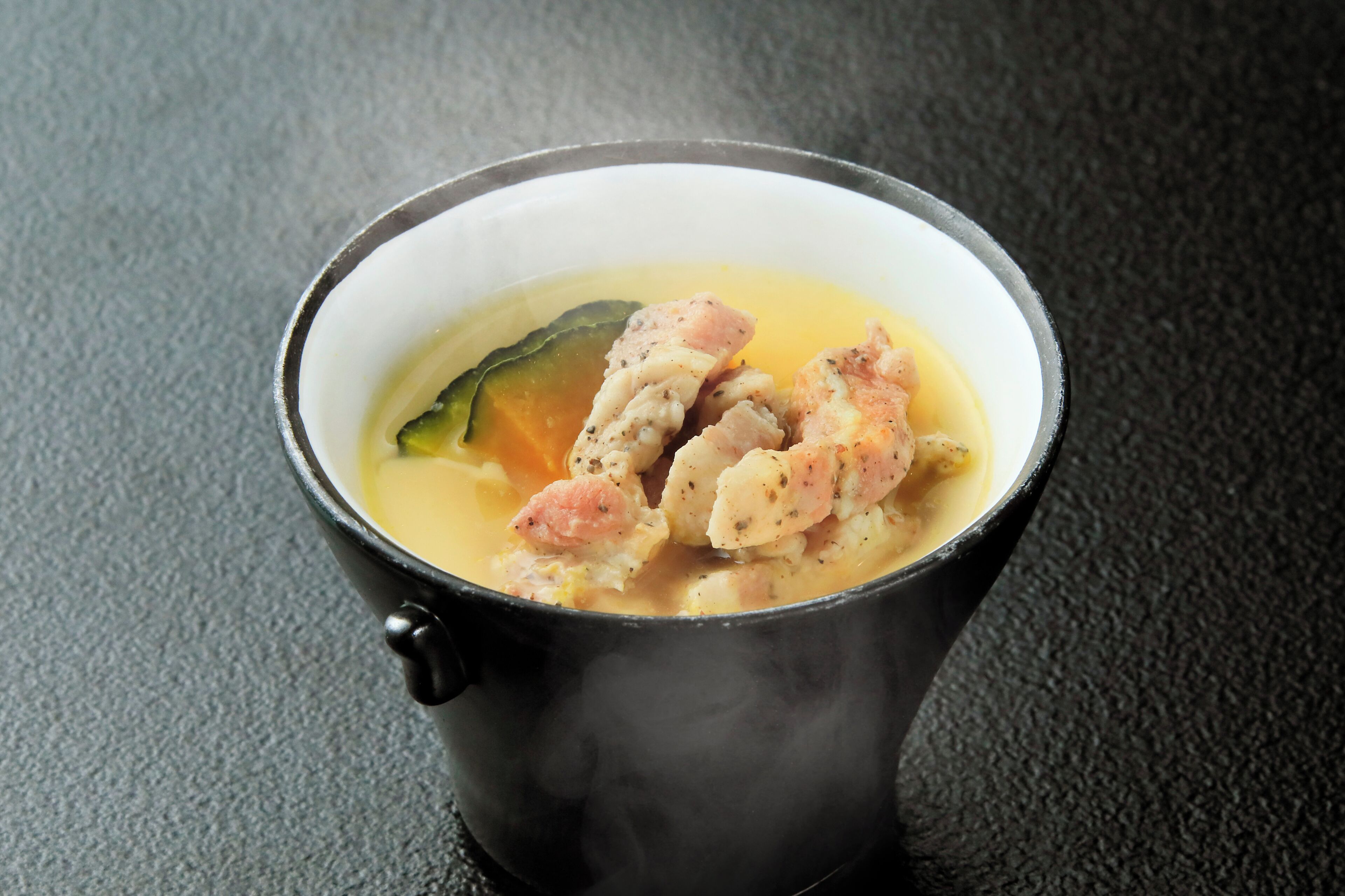 餐飲