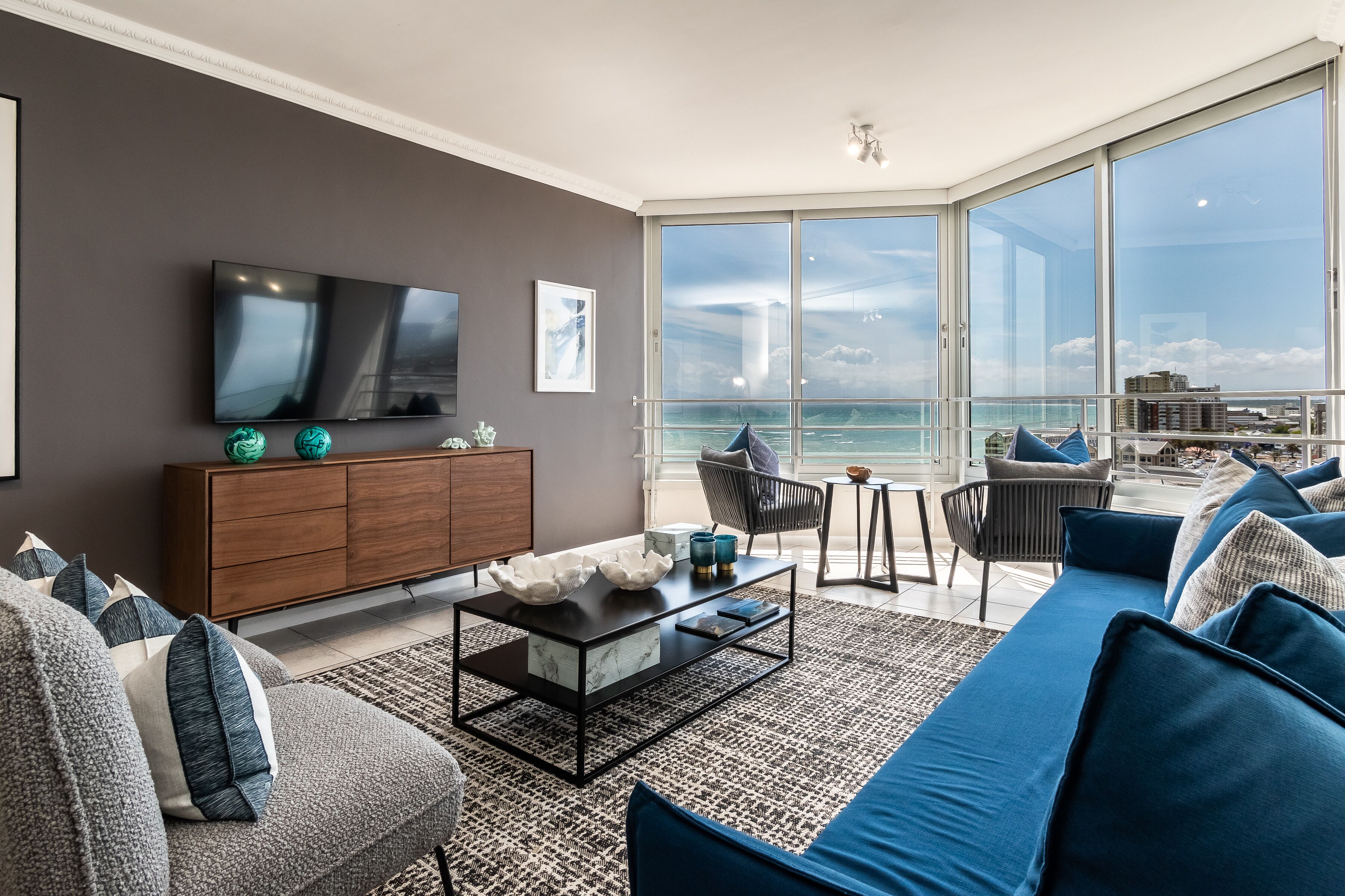 Luxury Apartment | Beach/ocean view