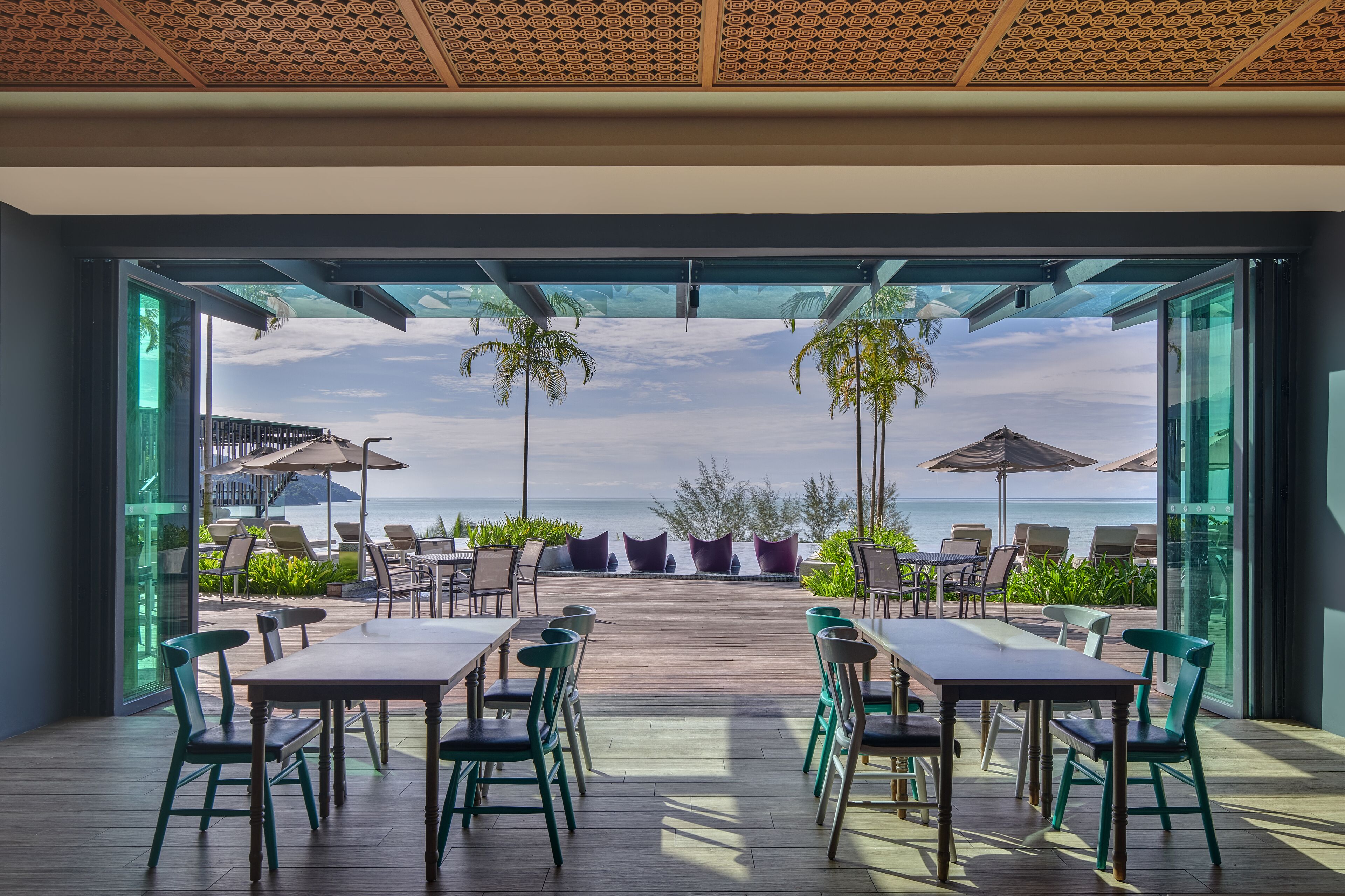 daily buffet breakfast (myr 72 per person)