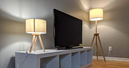 Charming Apartment in Midtown Omaha