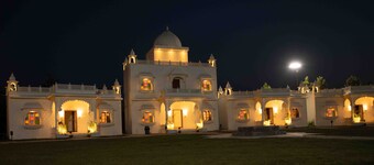 Rajasi Palace