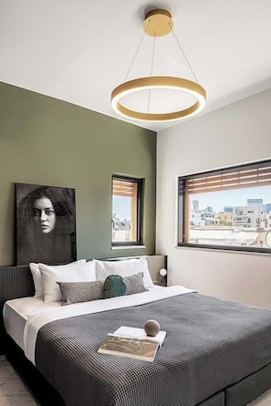 In-room safe, desk, laptop workspace, blackout curtains - Mr. Louis - By TLV2GO (Tel Aviv)