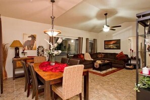 Apartment (1 Bedroom) | Living room | TV - Arizona Hideaway (Scottsdale)