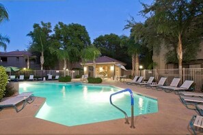 Outdoor pool - Arizona Hideaway (Scottsdale)