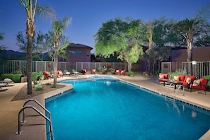 Outdoor pool - Ventana View Casita (Tucson)