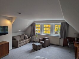 Comfort Studio | Minibar, desk, free WiFi, bed sheets